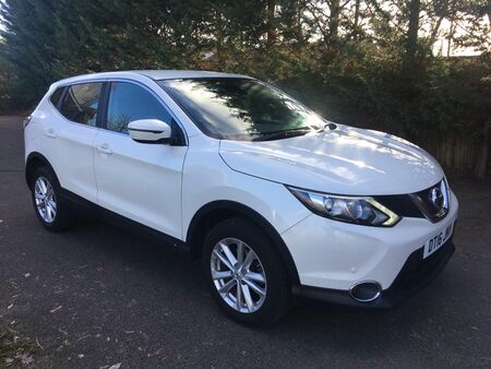 NISSAN QASHQAI 1.5 dCi Acenta 2WD Euro 6 (s/s) 5dr