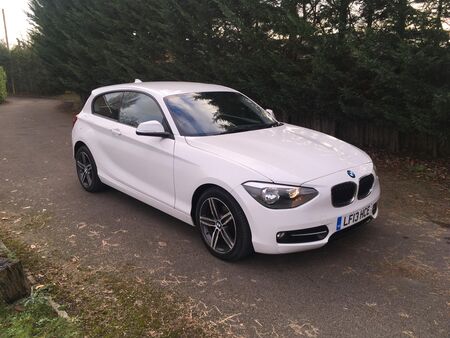 BMW 1 SERIES 2.0 118d Sport Euro 5 (s/s) 3dr